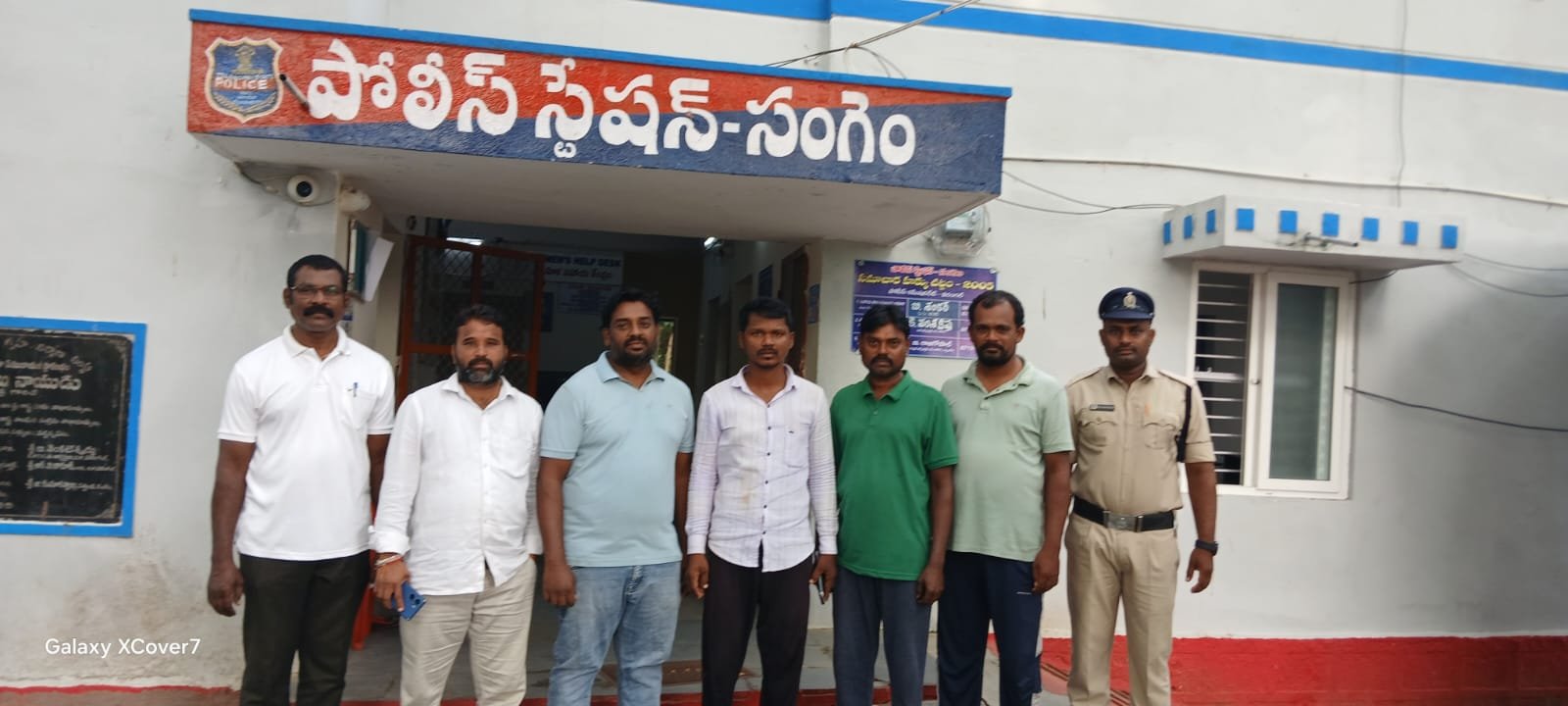 అక్రమ అరెస్టులకు బయపడేదే లేదు..  ప్రజల పక్షాన పోరాటం ఆపేది లేదు..